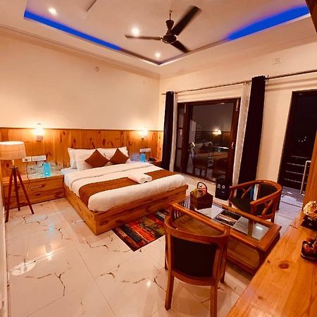 Sitara Resort, Scenic Mountain View Rooms With Balcony & Terrace Массури Экстерьер фото